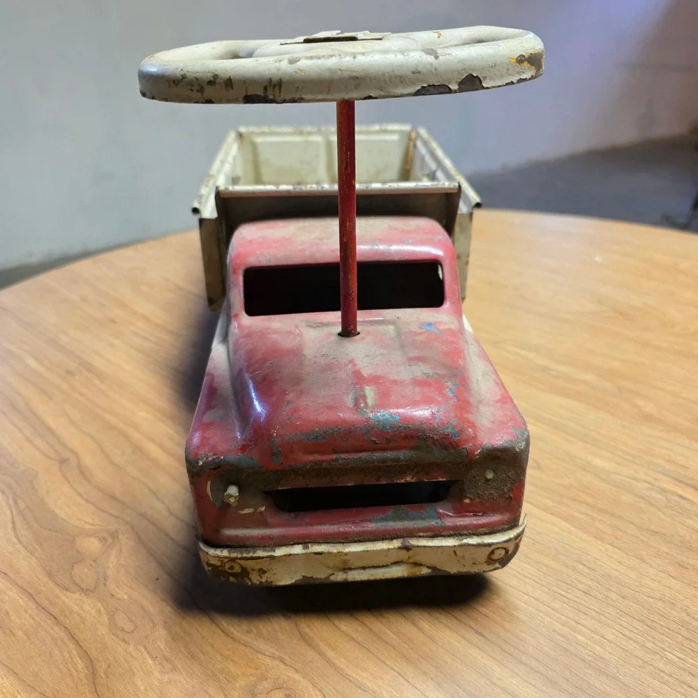 VTG Structo Metal Ride Er Dump Truck Ride On Toy Truck 1950s 1960s Pressed Steel